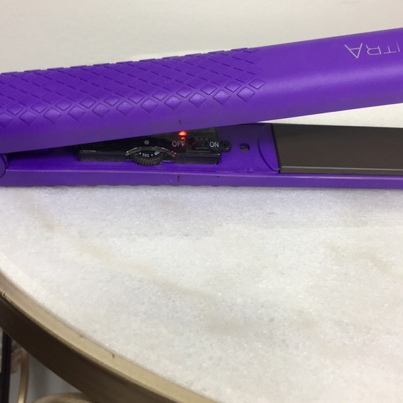 Sutra Flat Iron 1” Cersmic Hair Straightener - Picture 4 of 4